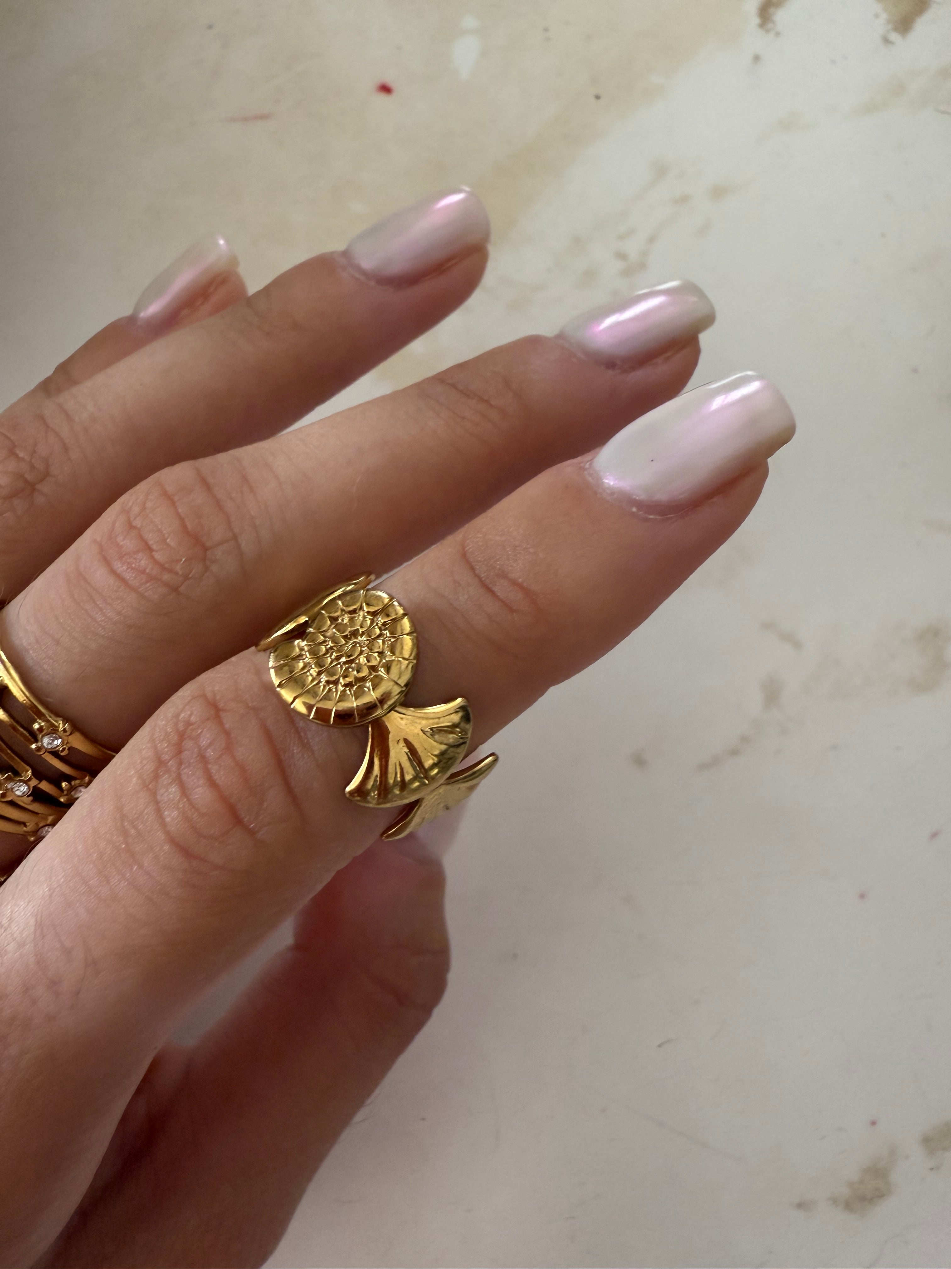 Merilia ring