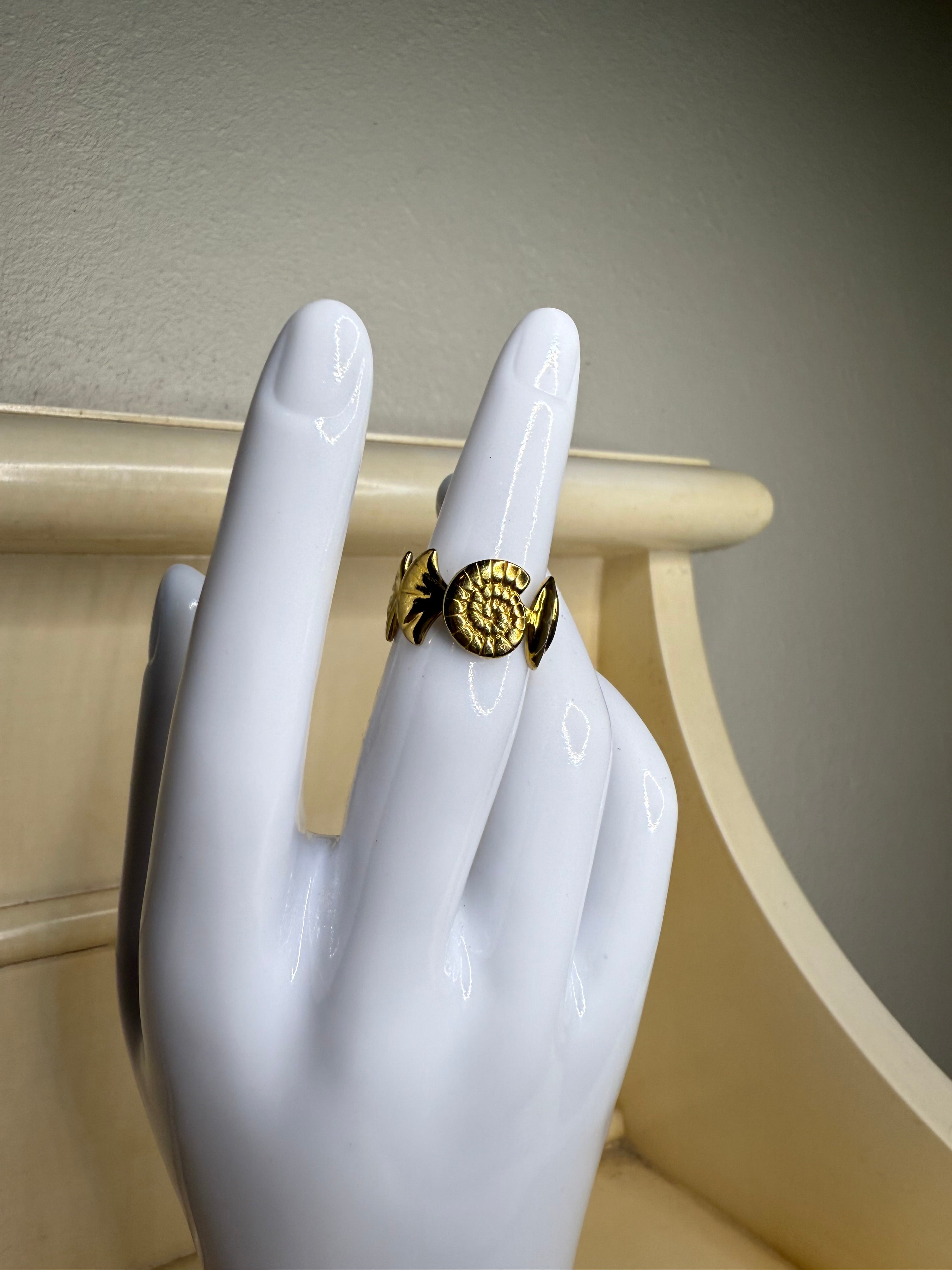 Merilia ring