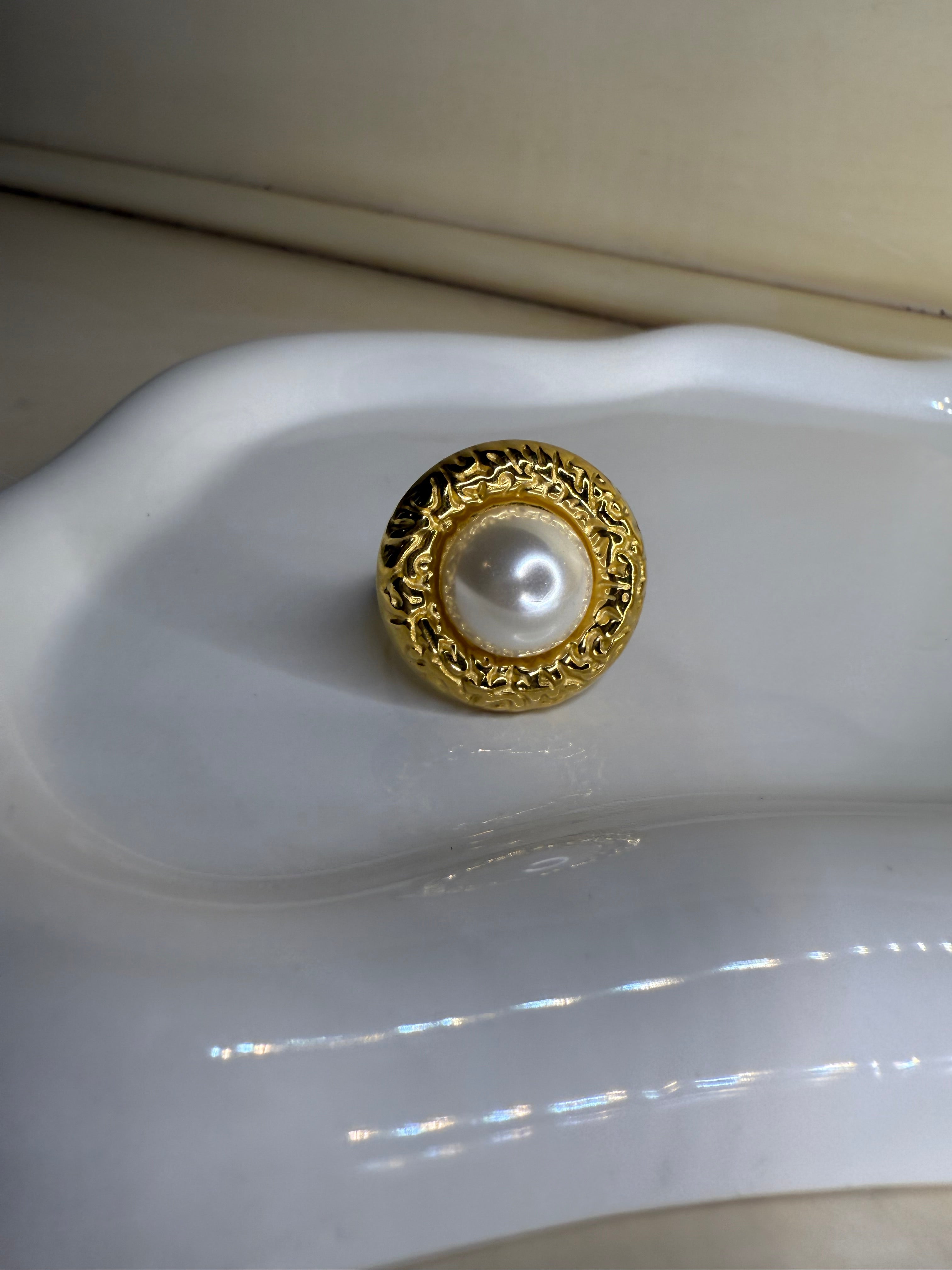 Clam ring