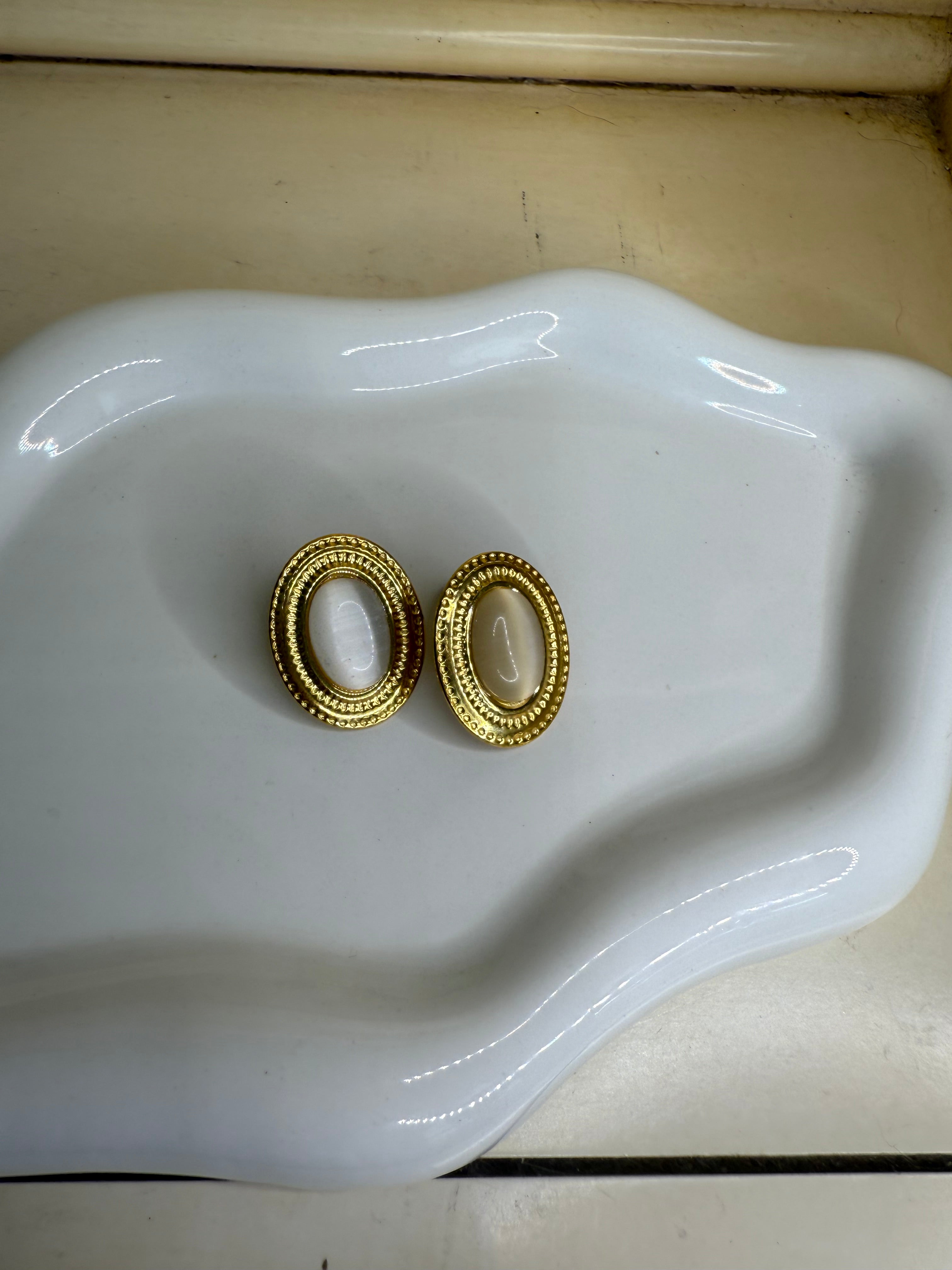 Rose earrings